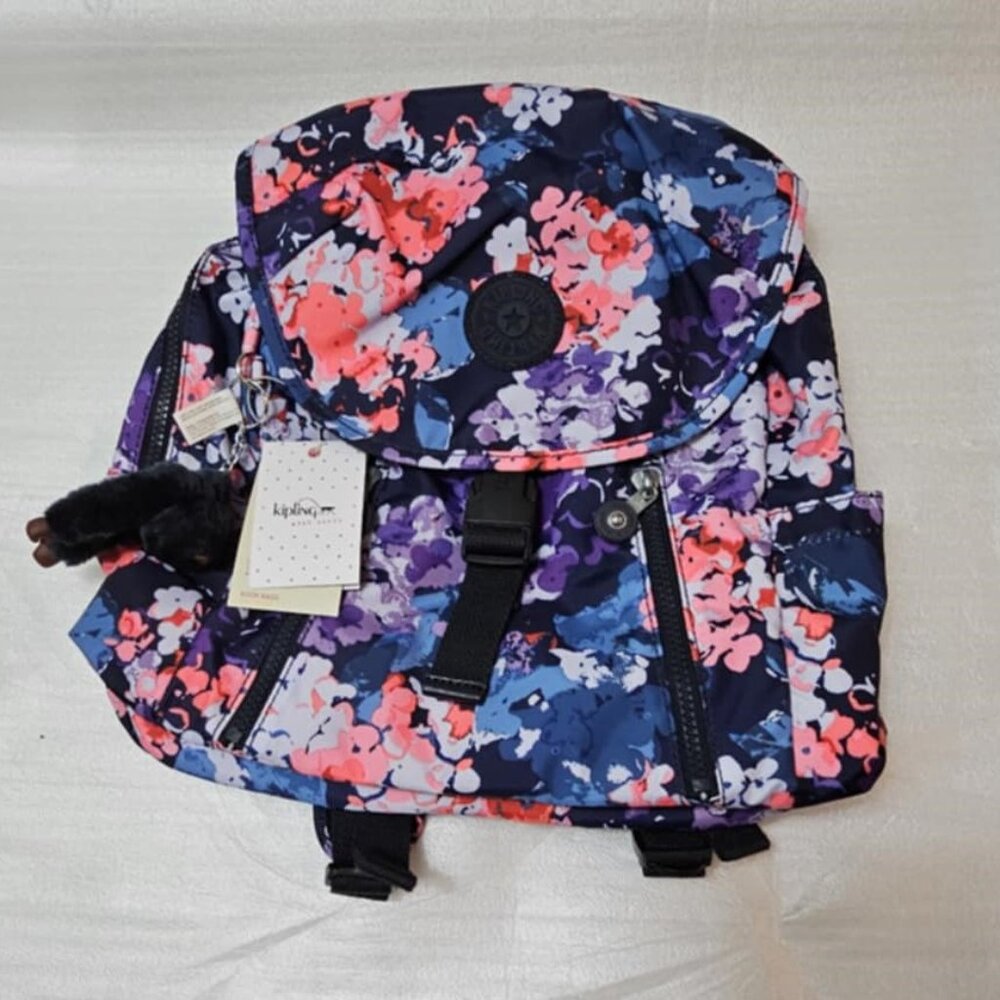 Zakaria Medium Printed Backpack - Blushing Blooms